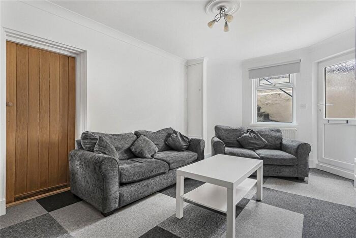 5 Bedroom House To Rent In Marston Street, Oxford, OX4