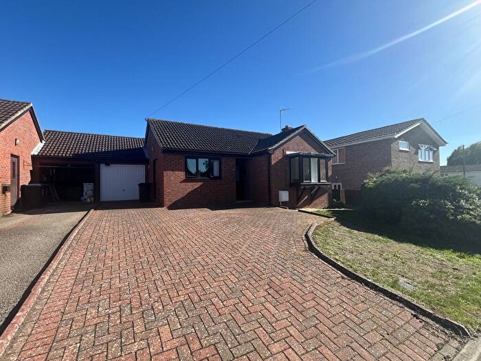 2 Bedroom Detached Bungalow For Sale In Silver Street, Witcham, Ely, CB6