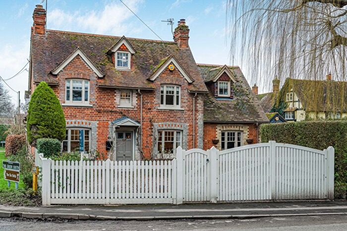 3 Bedroom Detached House For Sale In Thame Road, Wallingford, OX10