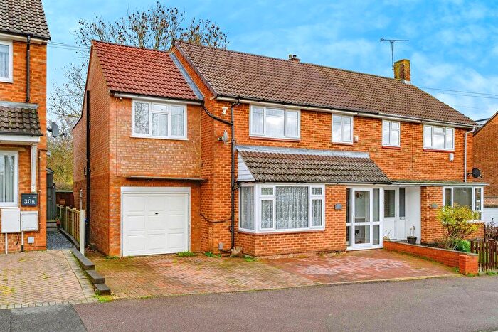 5 Bedroom Semi-Detached House For Sale In Kiln Ground, Hemel Hempstead, HP3