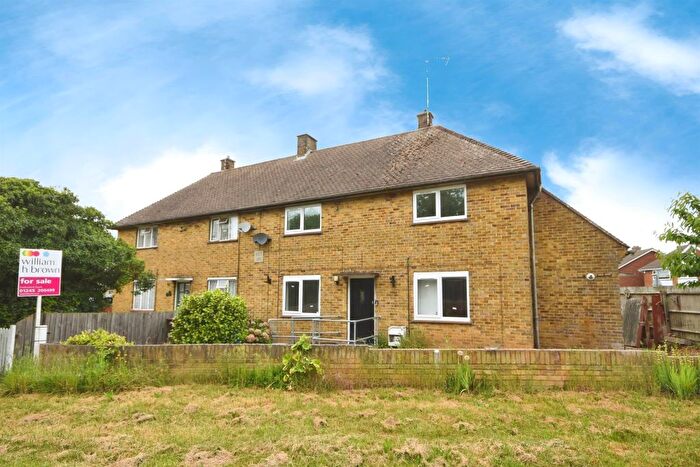 3 Bedroom Semi-Detached House For Sale In Maldon Road, Great Baddow, Chelmsford, CM2