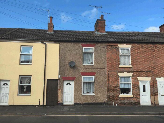 2 Bedroom House To Rent In Cross Street, Burton Upon Trent, Staffordshire, DE14