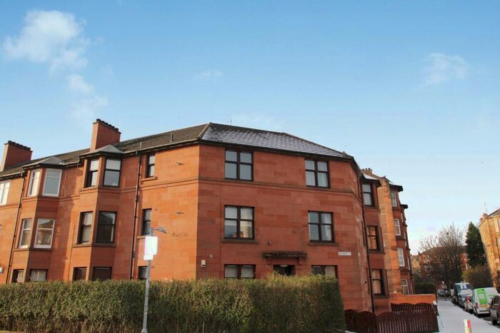 2 Bedroom Apartment To Rent In Brisbane Street, Langside, G42