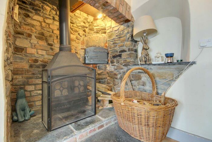 4 Bedroom Cottage For Sale In Blakeshill Road, Landkey, Barnstaple, EX32