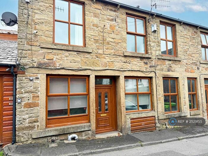 1 Bedroom Terraced House To Rent In Ashworth Street, Waterfoot, Rossendale, BB4