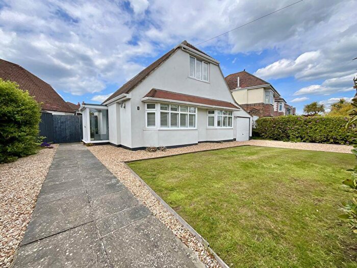 3 Bedroom Detached House For Sale In St. Annes Avenue, Southbourne, BH6