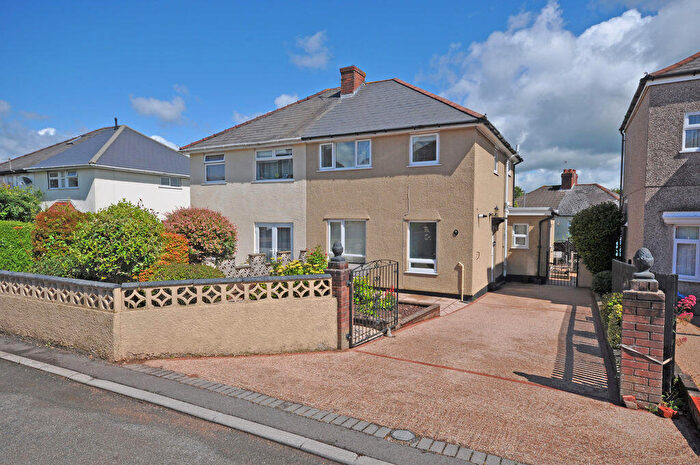 3 Bedroom Semi-Detached House For Sale In Hertford Place, Newport, NP19