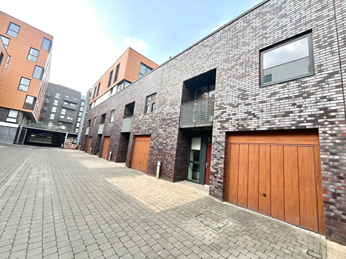 2 Bedroom Terraced House For Sale In Advent Way, Manchester, M4