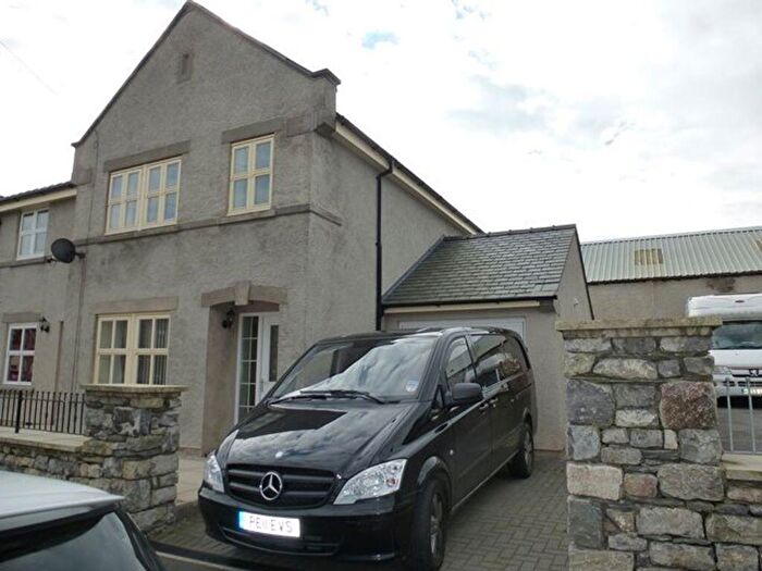 3 Bedroom Semi-Detached House To Rent In The Old Auction Brogden Street Ulverston, LA12