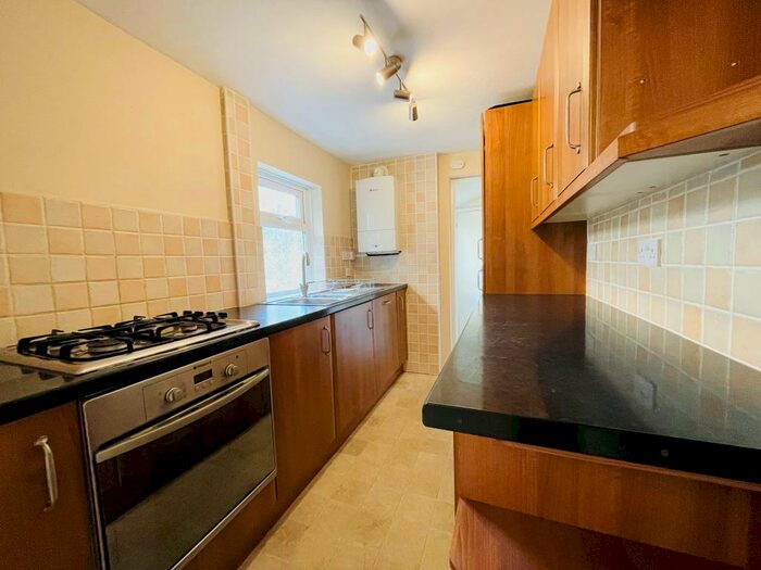 2 Bedroom Terraced House To Rent In Station Road, Rainham, ME8