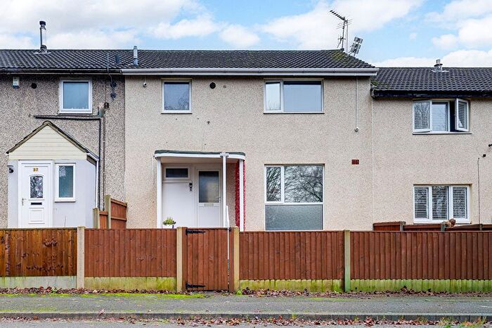 3 Bedroom Terraced House For Sale In Courtleet Way, Nottingham, NG6