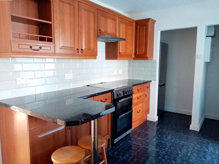 1 Bedroom Flat To Rent In Farmfield Road, Bromley, BR1