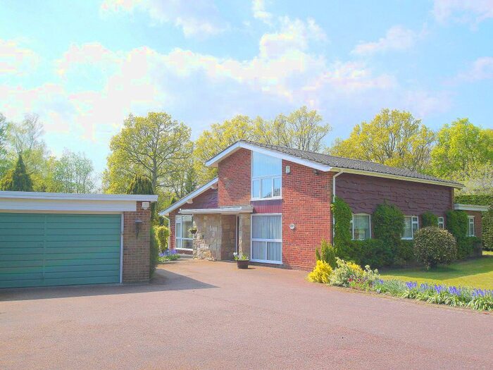 4 Bedroom Detached House For Sale In Windmill Park, Wrotham Heath, Sevenoaks, TN15