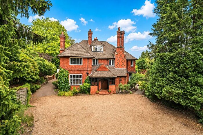 7 Bedroom Detached House For Sale In White Rose Lane, Woking, GU22