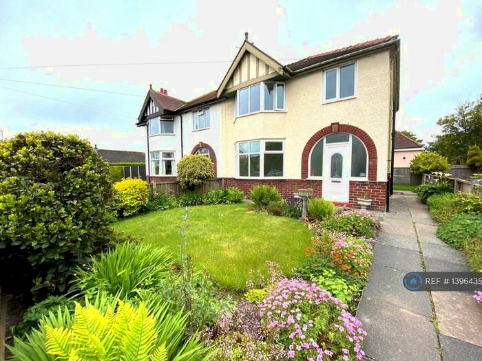 3 Bedroom Semi-Detached House To Rent In Cleveleys Avenue, Thornton-Cleveleys, FY5