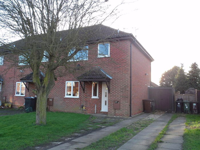 3 Bedroom Semi Detached House To Rent In James Watt Avenue, Corby, NN17