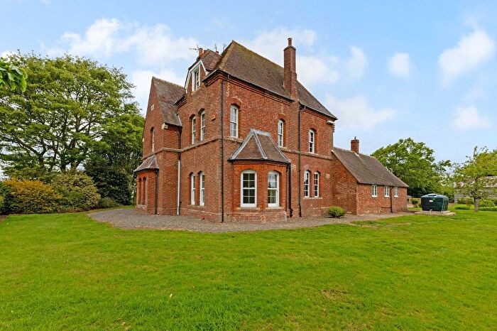 6 Bedroom Detached House To Rent In Weir Lane, Botolph Claydon, Buckingham, Buckinghamshire, MK18