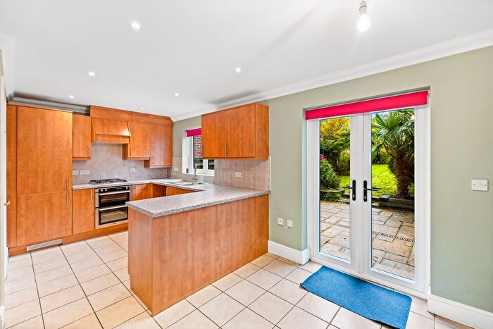 3 Bedroom Terraced House For Sale In Ref: Gk - Millfields Crescent, Charlwood, RH6