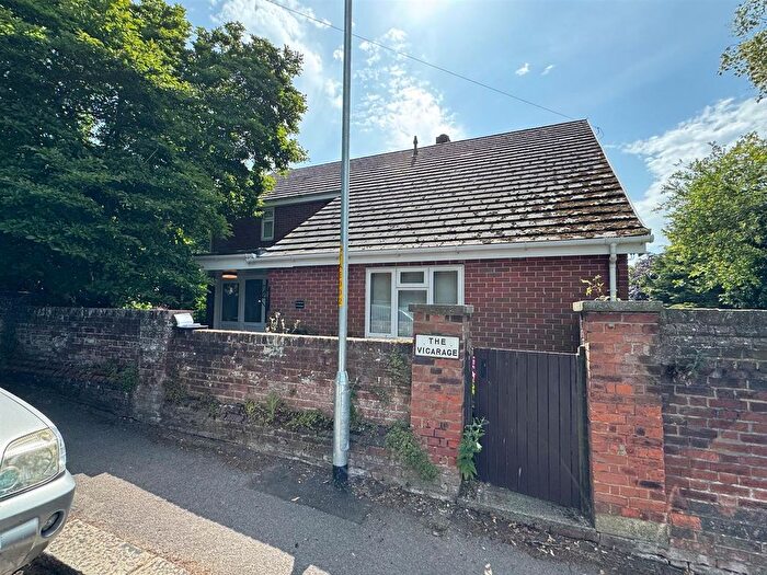 4 Bedroom Detached House To Rent In Taswell Street, Dover, CT16