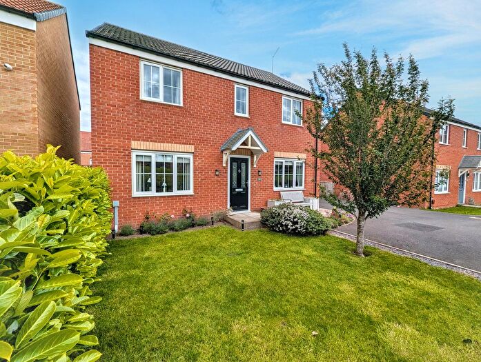 4 Bedroom Detached House For Sale In The Middles, Stanley, DH9