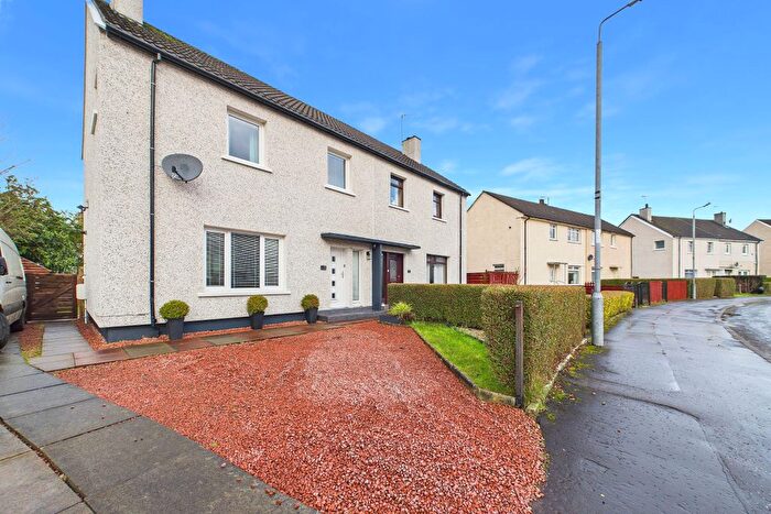 3 Bedroom Semi Detached House For Sale In Beltrees Crescent, Glasgow, G53