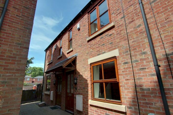 2 Bedroom Terraced House To Rent In Keldgate Close, HU17