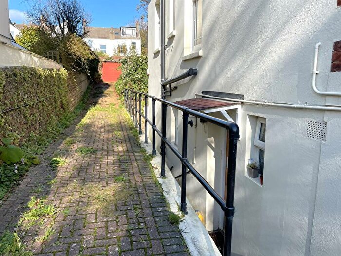 2 Bedroom Flat For Sale In Florence Road, Brighton, BN1