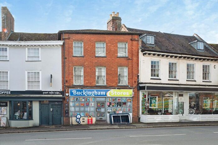 1 Bedroom Flat For Sale In West Street, Buckingham, MK18