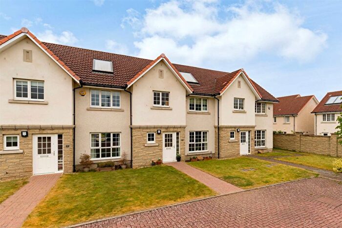 3 Bedroom Property For Sale In North Platt Gardens, Ratho, Newbridge, EH28