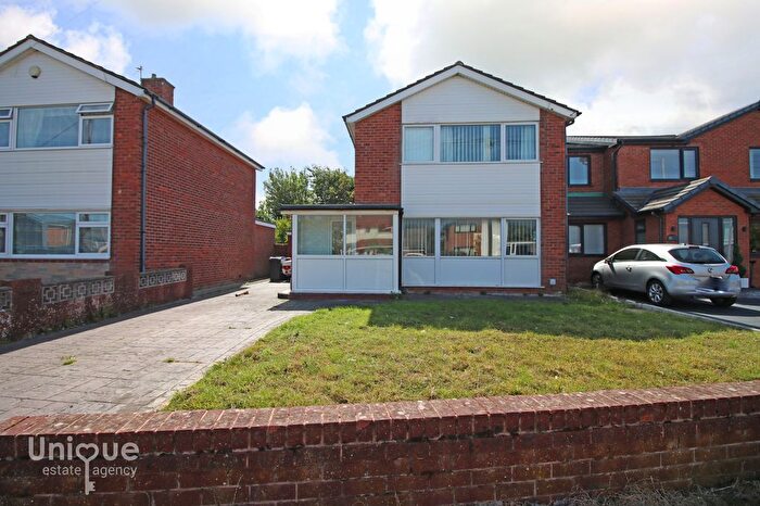 3 Bedroom Detached House For Sale In Larkholme Parade, Fleetwood, FY7