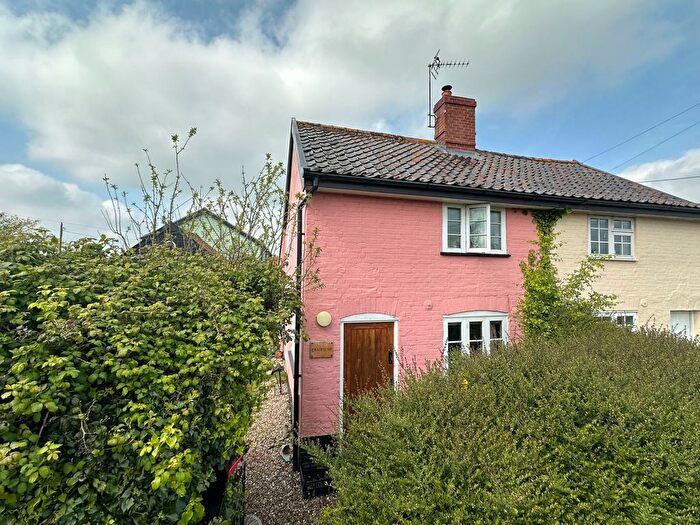 2 Bedroom Cottage For Sale In Hoxne Road, Denham, Eye, IP21