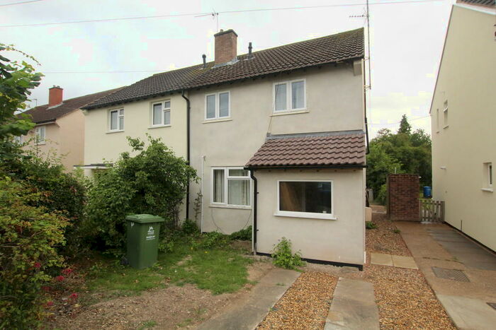 4 Bedroom Semi-Detached House To Rent In Malletts Road, Cherry Hinton, CB1