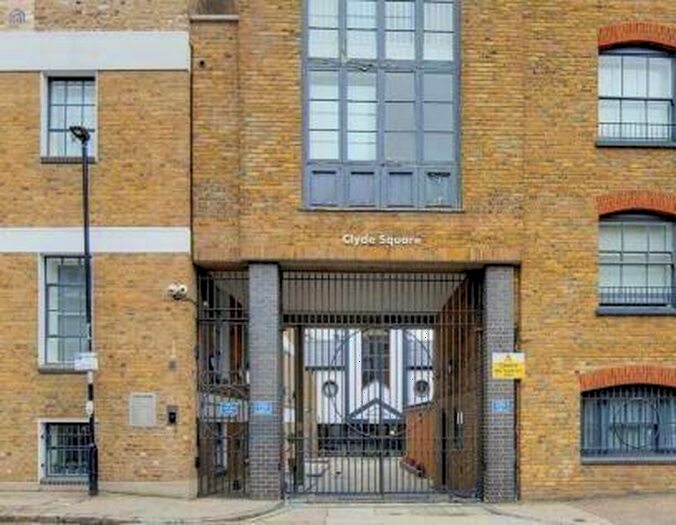 1 Bedroom Flat To Rent In Avon Court, Clyde Square, Westferry, Mile End, Poplar, London, E14