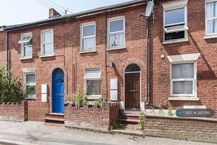 2 Bedroom Flat To Rent In Waylen Street, Reading, RG1