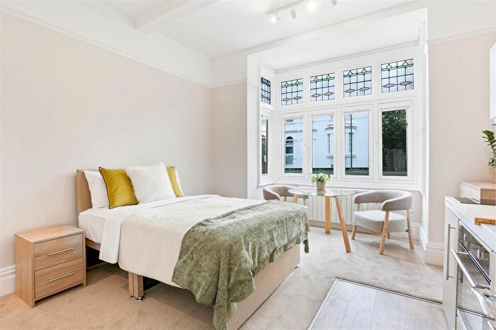 Studio To Rent In Belmont Road, Wallington, SM6