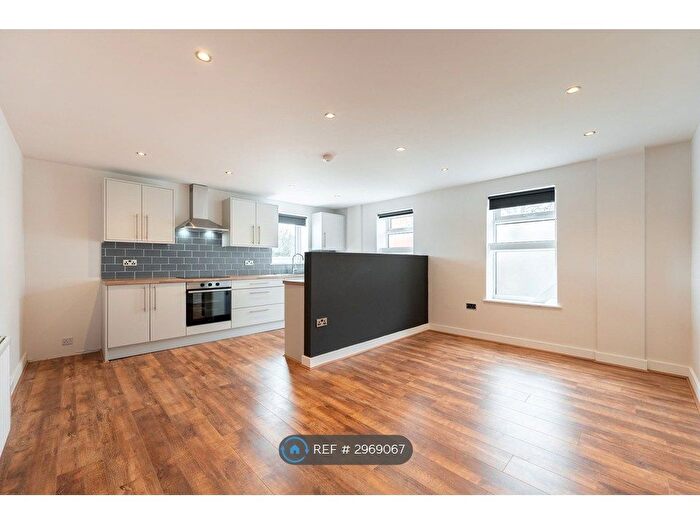 2 Bedroom Flat To Rent In Bank House, Walshaw, Bury, BL8