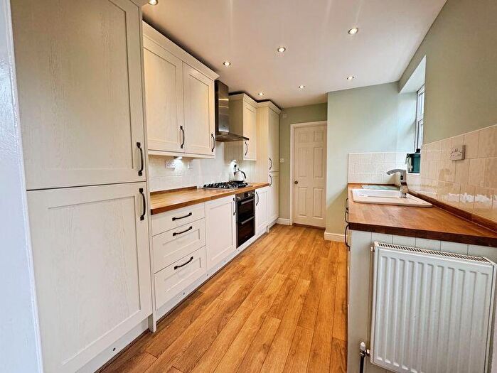 2 Bedroom Detached House For Sale In Chapel Road, Brightlingsea, CO7