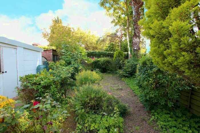 2 Bedroom Semi-Detached Bungalow For Sale In Bryant Road, Kettering, Northamptonshire, NN15