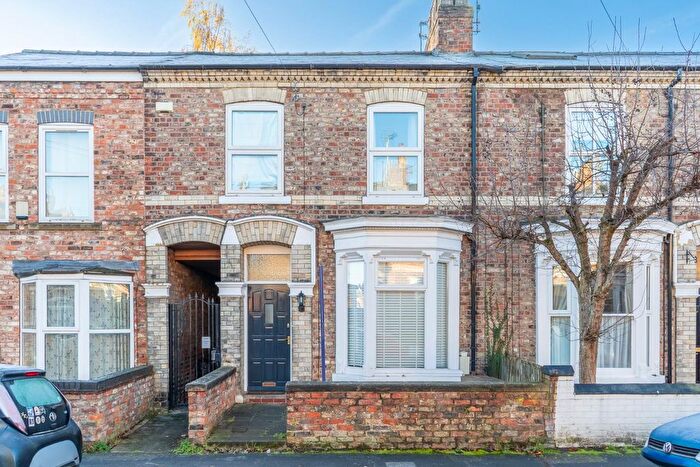 4 Bedroom Terraced House For Sale In Vyner Street, York, YO31