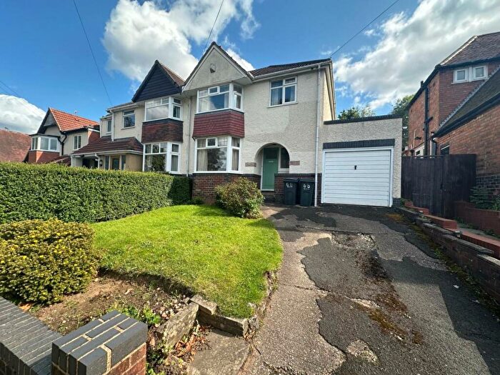 3 Bedroom House To Rent In Cole Valley Road, Birmingham, B28