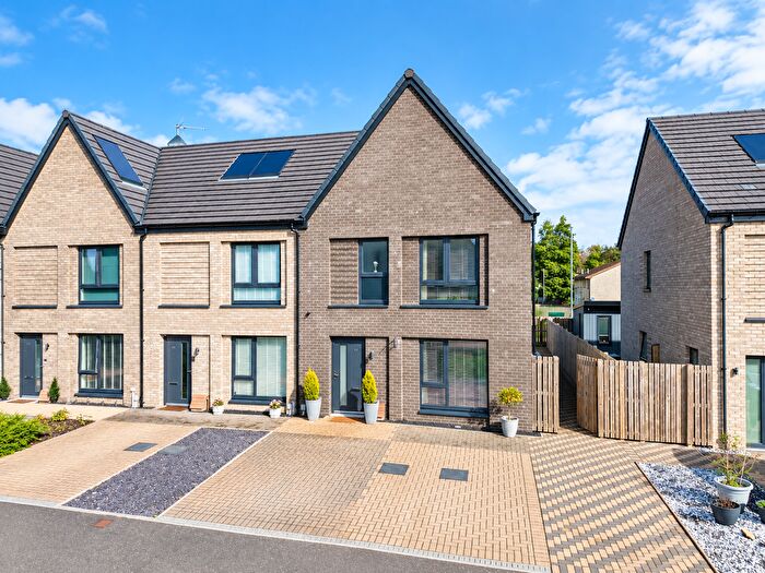3 Bedroom End Terrace House For Sale In Lorne Terrace, Glasgow, G72