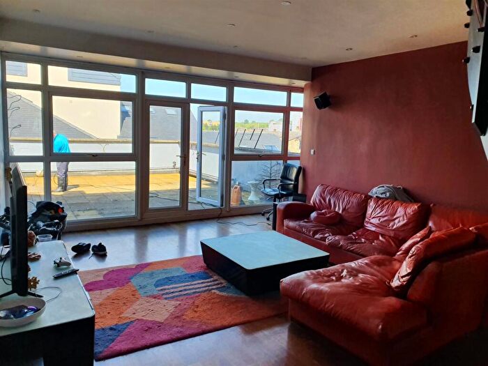 3 Bedroom Private Halls To Rent In Church Street, Lancaster, LA1