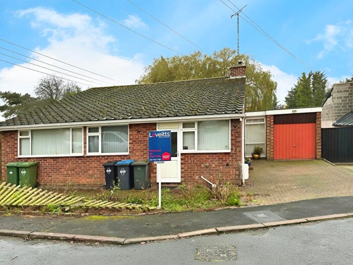 3 Bedroom Detached Bungalow For Sale In Grove Road, Ansty, Coventry, West Midlands, CV7