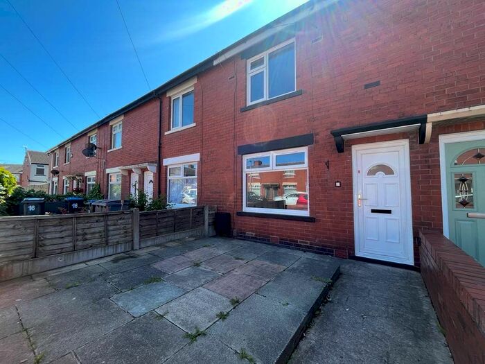 2 Bedroom Property To Rent In Terance Road, Blackpool, Lancashire, FY4