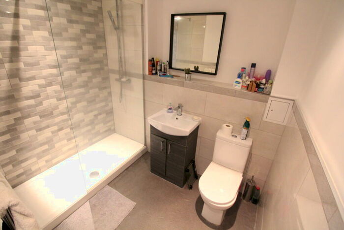 1 Bedroom Flat To Rent In John Street, Luton, LU1