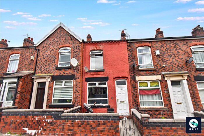2 Bedroom Terraced House For Sale In Oxford Grove, Bolton, Greater Manchester, BL1