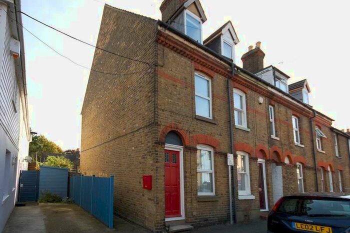 3 Bedroom Terraced House To Rent In St. Johns Road, Faversham, ME13