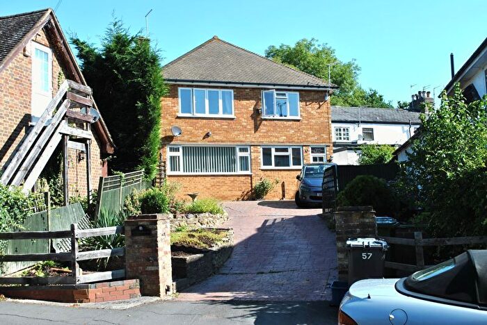 2 Bedroom Maisonette To Rent In Church Road, Potters Bar, EN6
