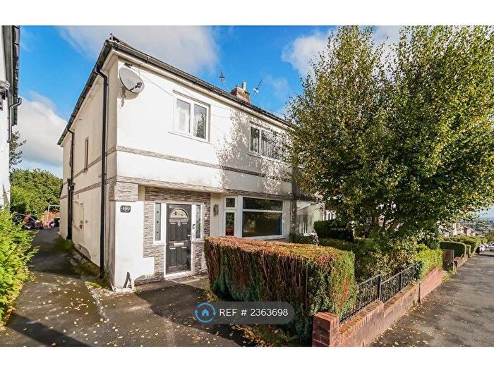 4 Bedroom Semi-Detached House To Rent In St. James's Road, Blackburn, BB1