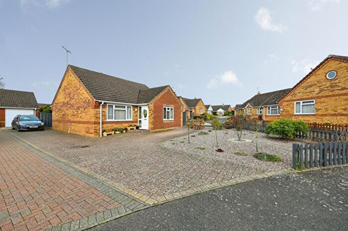 2 Bedroom Detached Bungalow For Sale In Greenwich Close, Downham Market, PE38